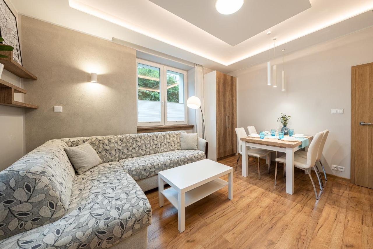 Apartment Bluebird Katowice Near Spodek Mck & City Center מראה חיצוני תמונה